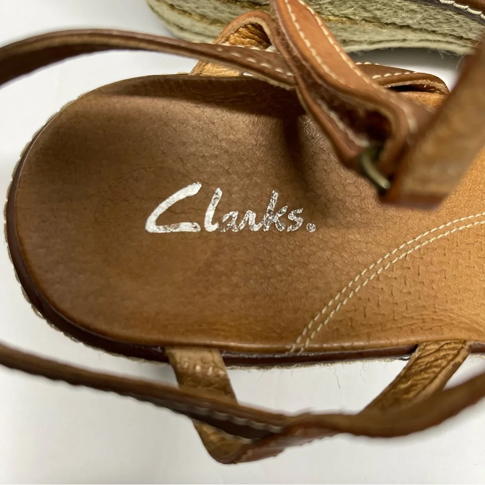Clark’s Artisan Brown & Tan Strappy Espadrille Wedge Sandal  Size 10M